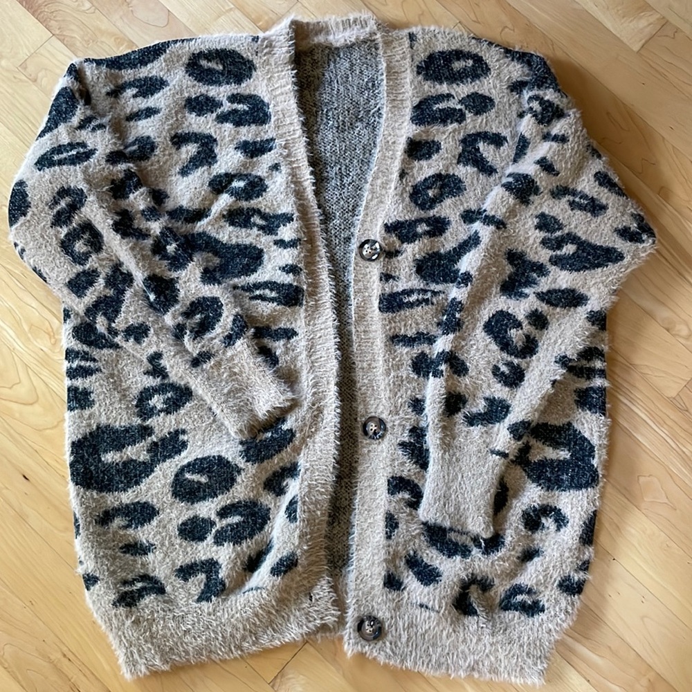 Leopard print cardigan